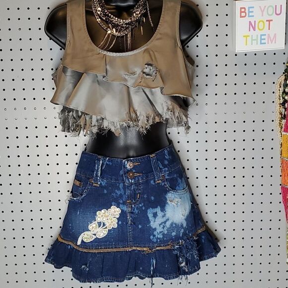 Trashed Glammed Up Grunge Lace Sequins Sugar Skull Denim Skirt, Sz 5 Custom UP - Picture 7 of 9